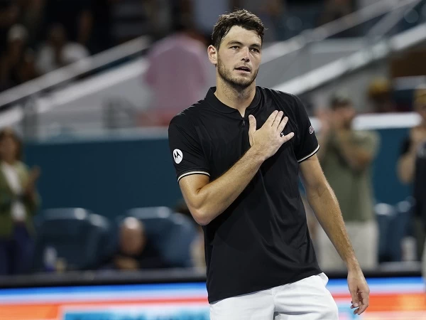 Taylor Fritz menghadapi kemunduran lain pada musim 2025 setelah ia melenggang ke semifinal Miami Open pekan lalu.