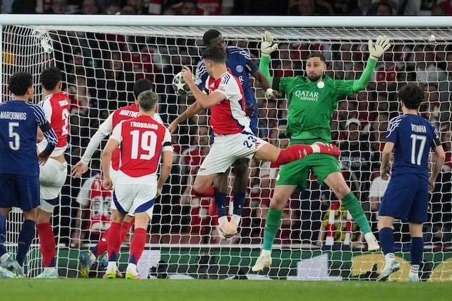 Kontroversi Arsenal vs PSG: Mengapa Gol Mikel Merino Dianulir VAR dan Tuan Rumah Tak Dapat Penalti?
