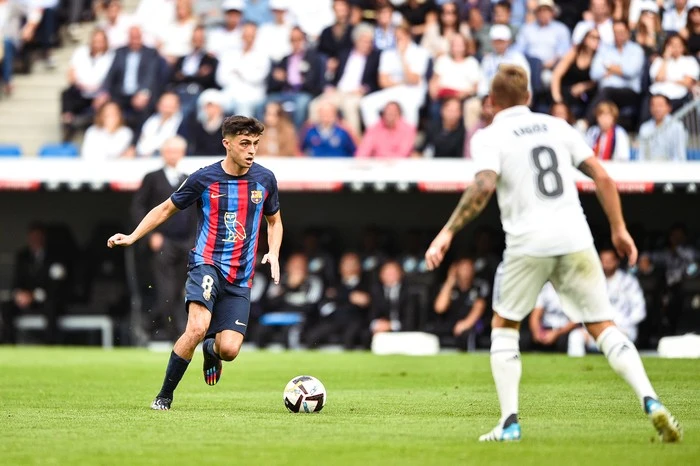 Kroos Puja-puji Pedri: Pemain Terbaik Dunia di Posisinya  