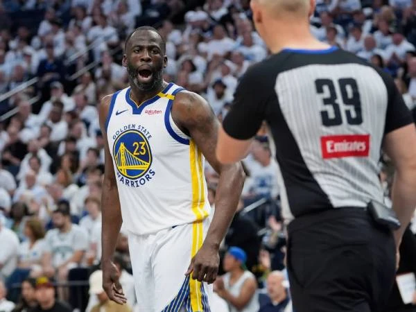 Draymond Green Tolak Dilabeli “Pria Kulit Hitam Yang Pemarah
