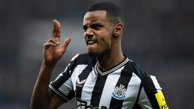 Rumor Transfer Bikin Isak Tak Masuk Skuad Lawan Celtic