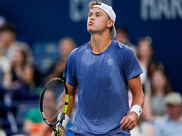 Holger Rune Bagikan Rasa Frustasi Usai Kekalahan Di Toronto