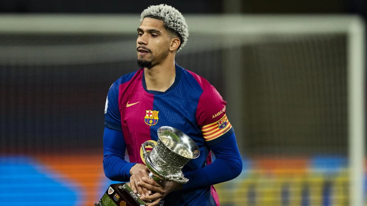 Luis Suarez Dukung Araujo Pindah ke Liverpool