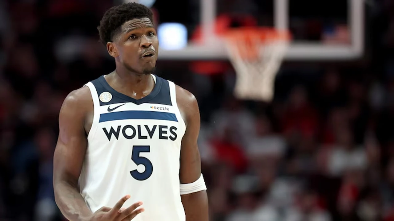 Anthony Edwards Tinggalkan Timberwolves saat Kalahkan Pacers