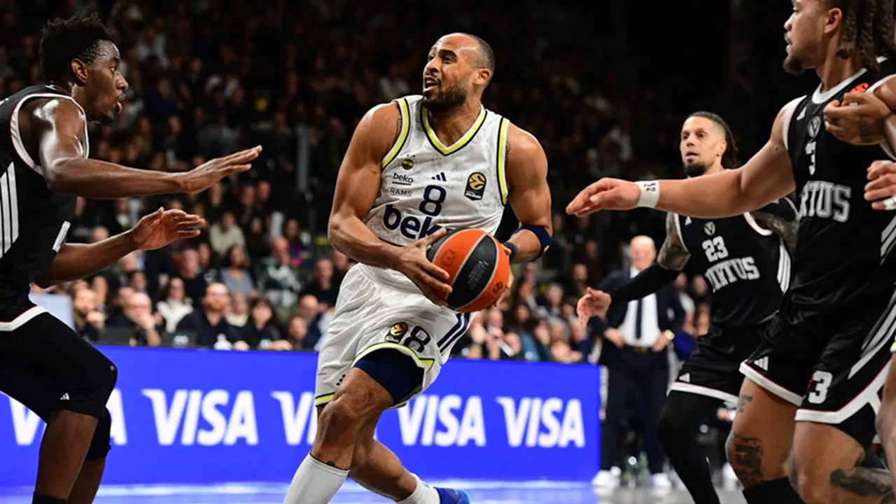 Talen Horton-Tucker Jadi Pahlawan saat Fenerbahce Taklukan Bologna