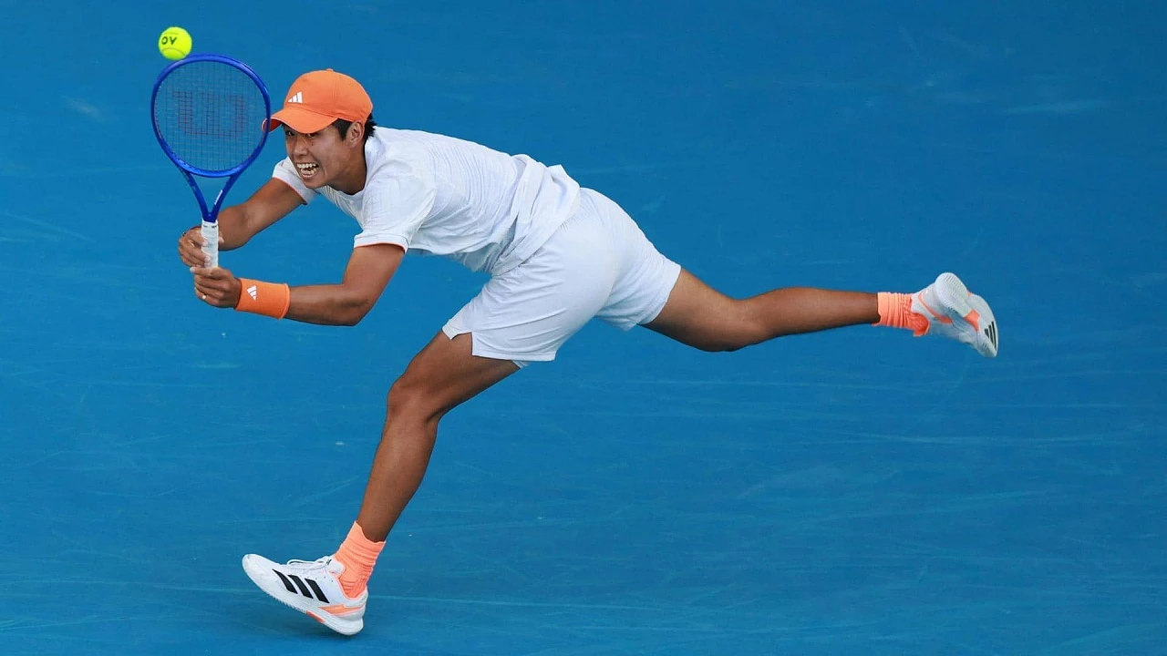 Australian Open 2026: Tampil Beringas, Learner Tien Depak Daniil Medvedev
